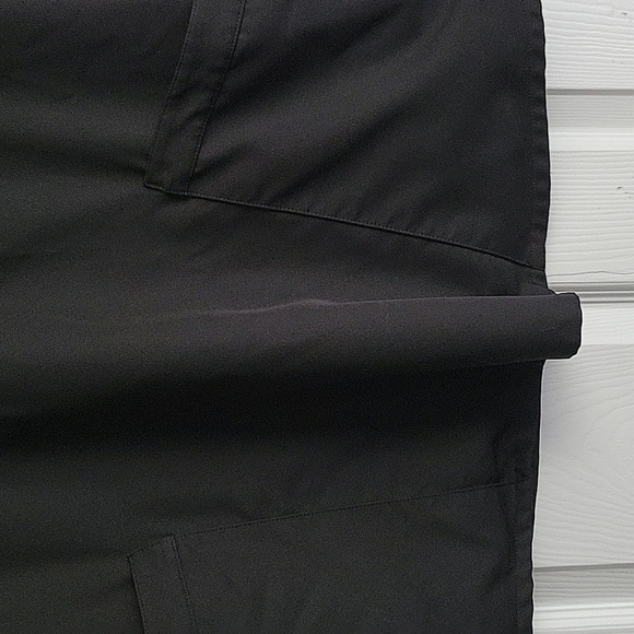 Climate Right By Cuddl Duds Women's Scrub Top - Picture 3 of 10